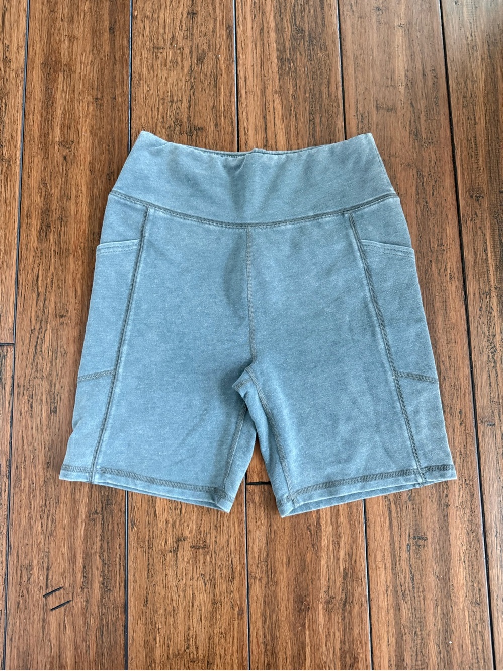 American Eagle Outfitters Blue Gray High-Rise Bike Shorts Athleisure Casual